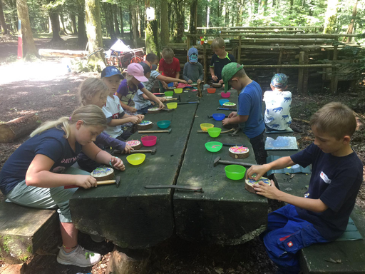 Kurs Werken und Wirken im Wald