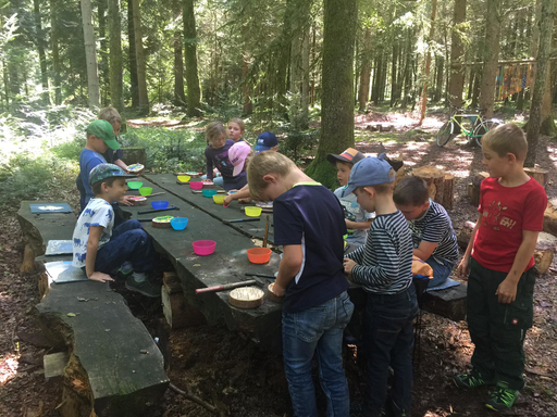 Kurs Werken und Wirken im Wald